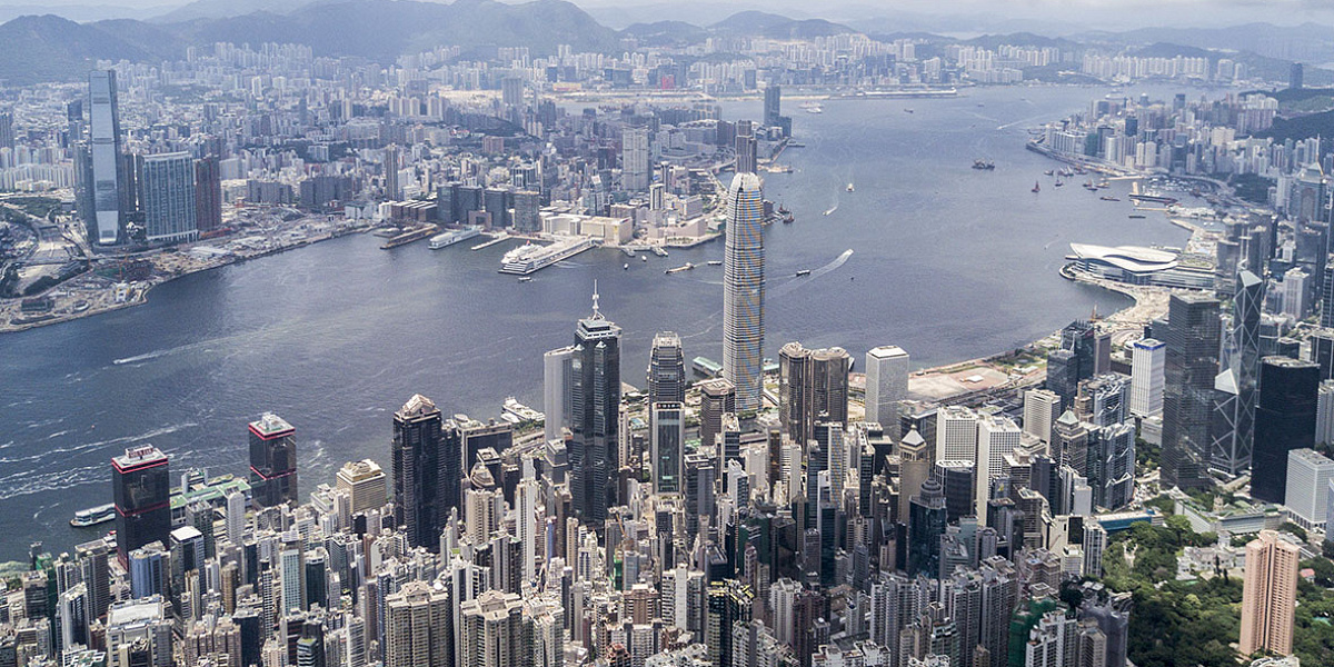 Гонконг снял все ограничения на въезд 